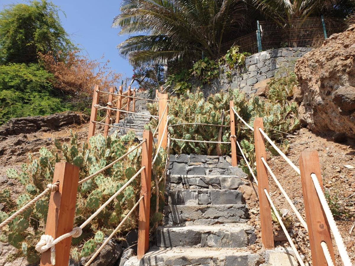Cactus Guest House Cidade Velha ภายนอก รูปภาพ