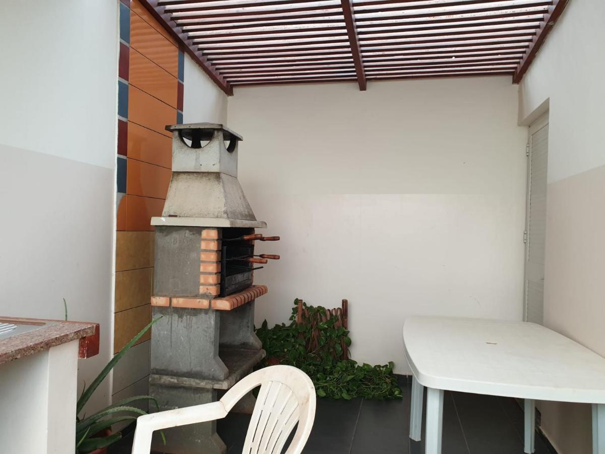 Cactus Guest House Cidade Velha ภายนอก รูปภาพ