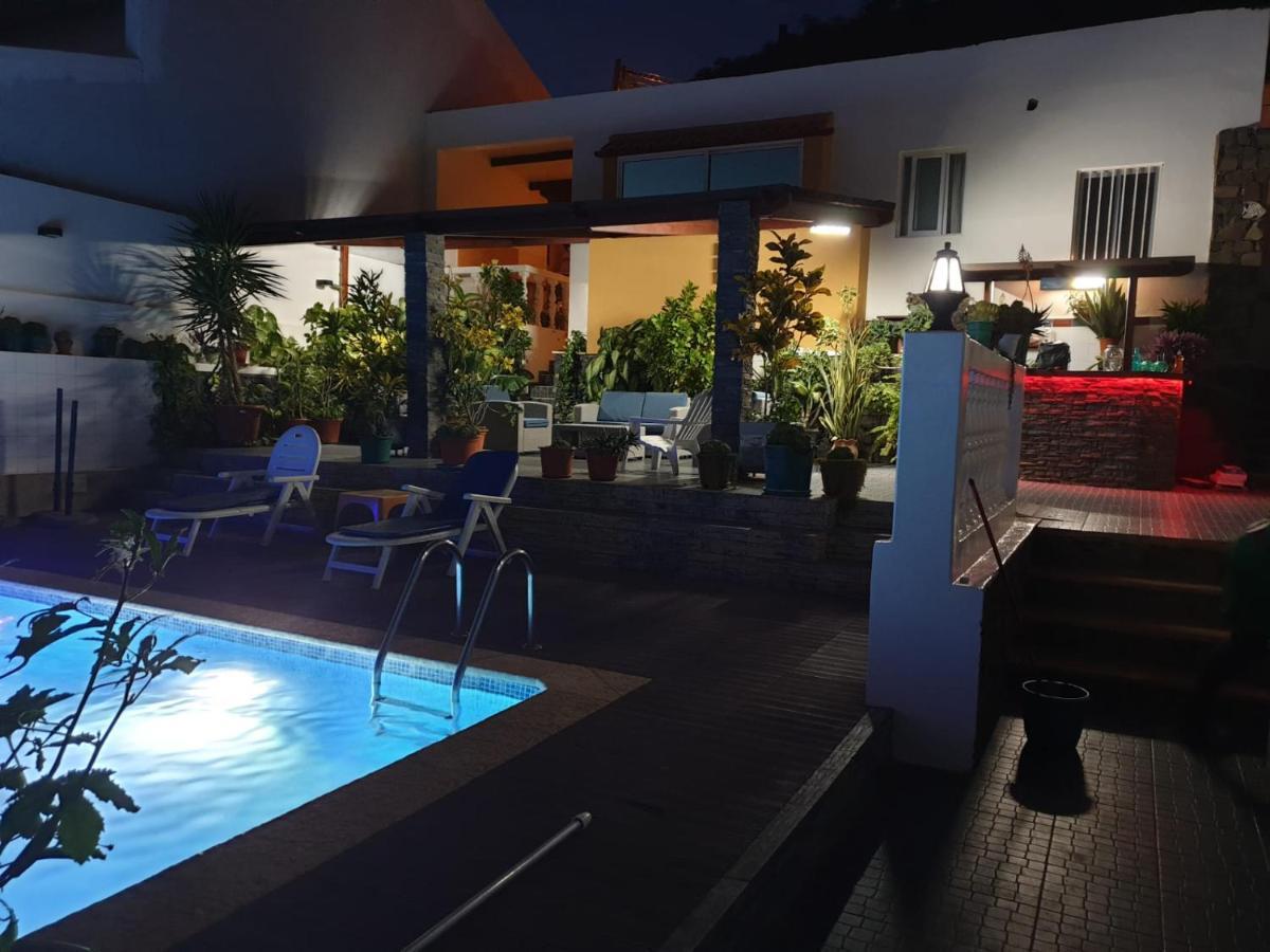 Cactus Guest House Cidade Velha ภายนอก รูปภาพ