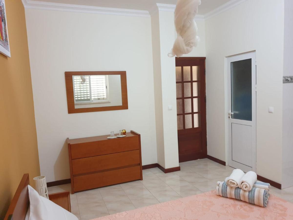 Cactus Guest House Cidade Velha ภายนอก รูปภาพ
