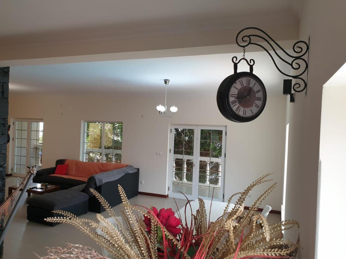 Cactus Guest House Cidade Velha ภายนอก รูปภาพ