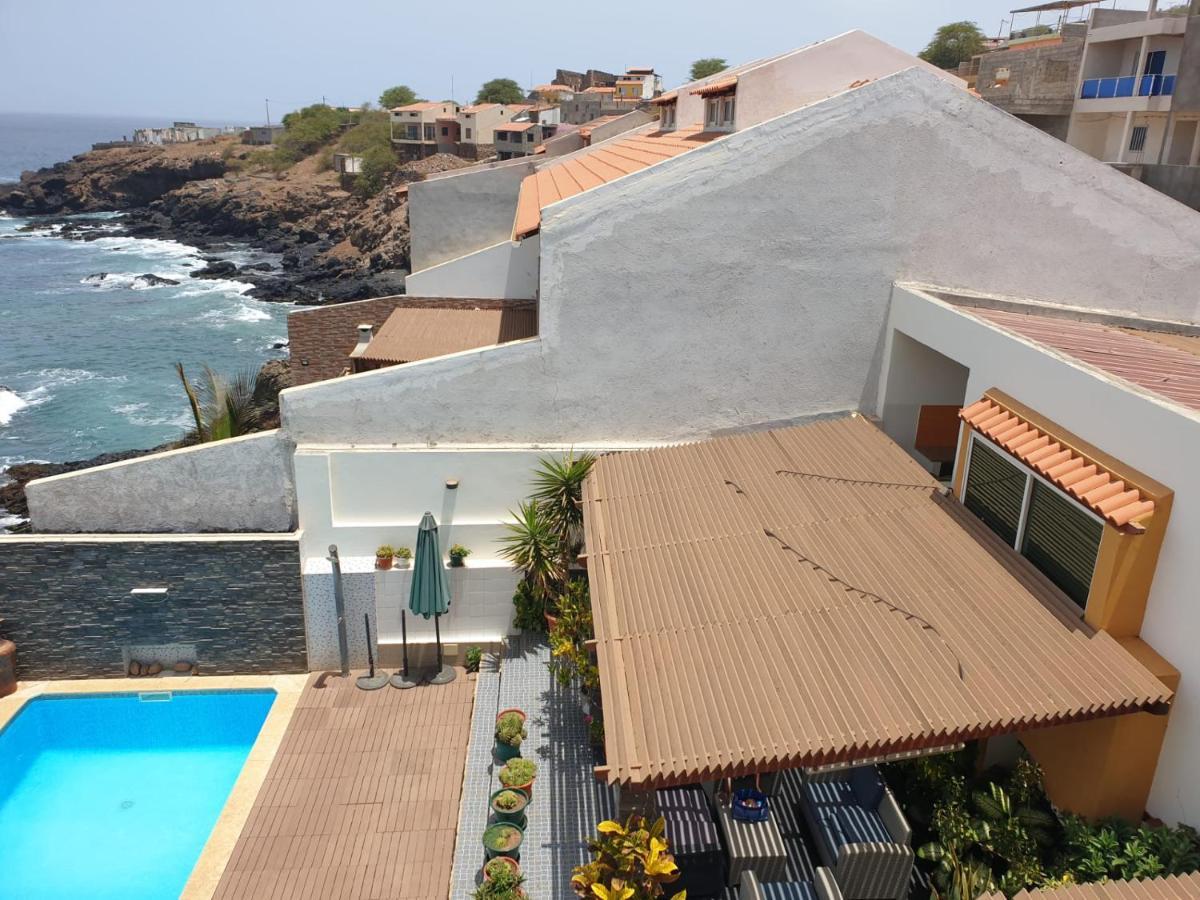 Cactus Guest House Cidade Velha ภายนอก รูปภาพ