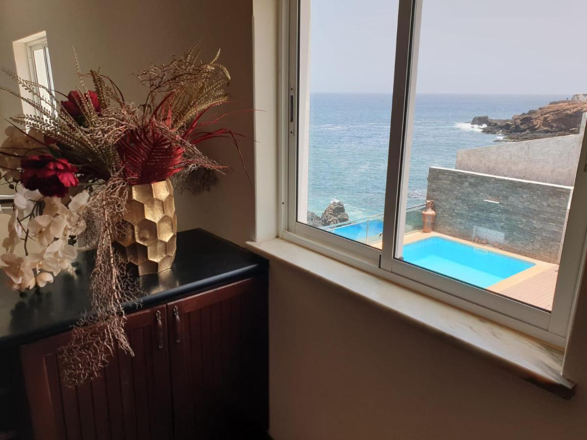 Cactus Guest House Cidade Velha ภายนอก รูปภาพ