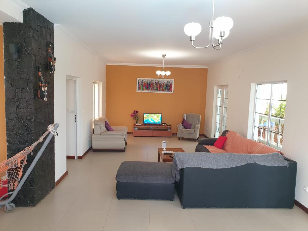 Cactus Guest House Cidade Velha ภายนอก รูปภาพ