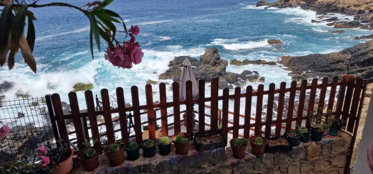 Cactus Guest House Cidade Velha ภายนอก รูปภาพ