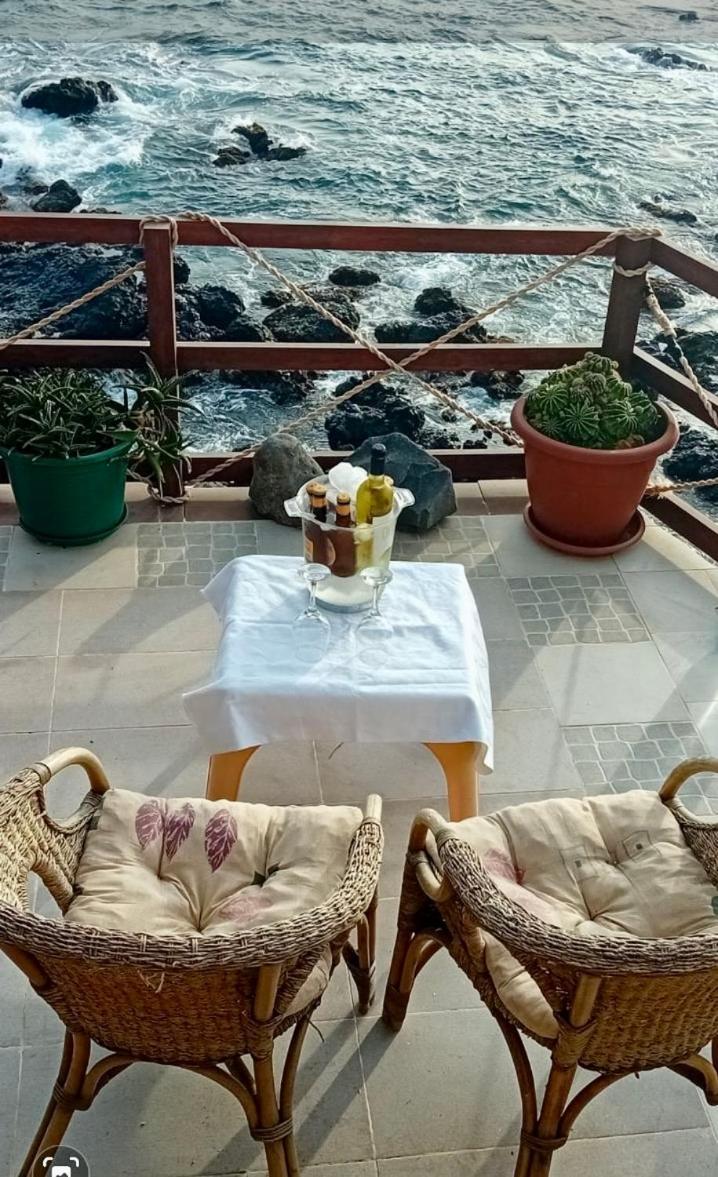 Cactus Guest House Cidade Velha ภายนอก รูปภาพ